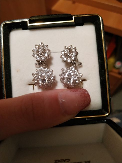 Dilema con mis pendientes - 1