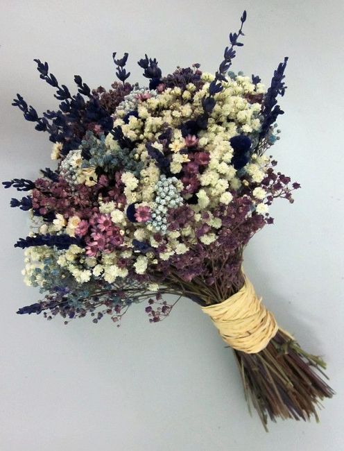 Mi ramo, sera hecho por mi con flores secas.