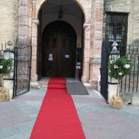 Decoración puerta iglesia - 1