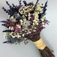 Mi ramo, sera hecho por mi con flores secas.