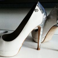 Me enseñais vuestros zapatos? - 1