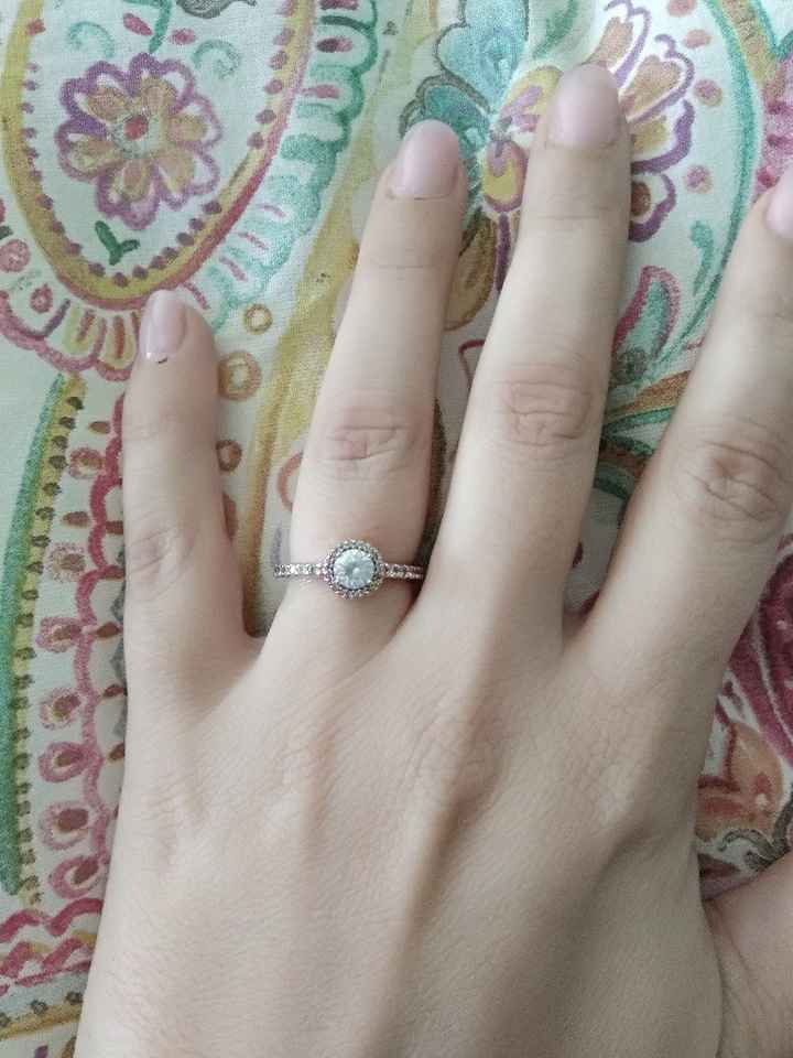 Chicas! Me enseñáis vuestros anillos? - 1