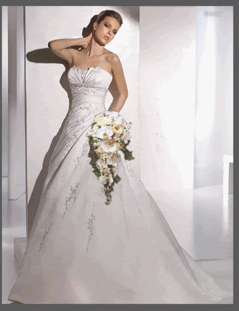 MI VESTIDO CON RAMOS