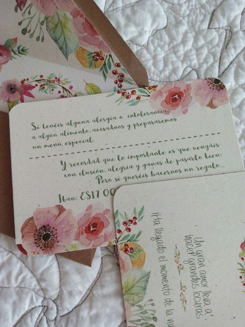 Tarjeta de cuenta con mensaje escrito. - 1