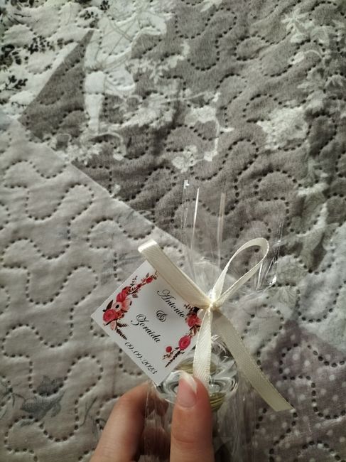 Más detallitos y bolsas papel 2