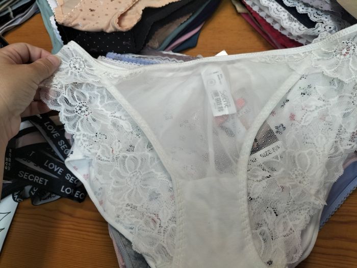 Por fin encontré ropa interior 3