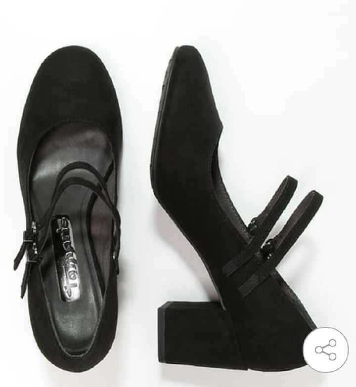 Invitada... ¿cómo veis estos zapatos? - 2