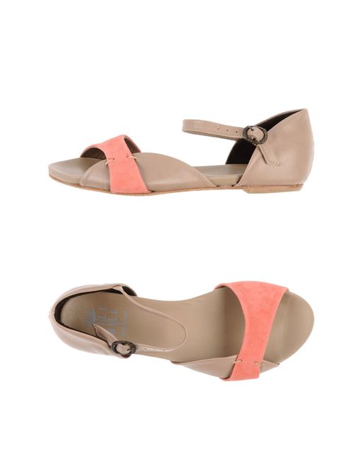  Sandalia EUR 57,00 PRECIO YOOX (info)