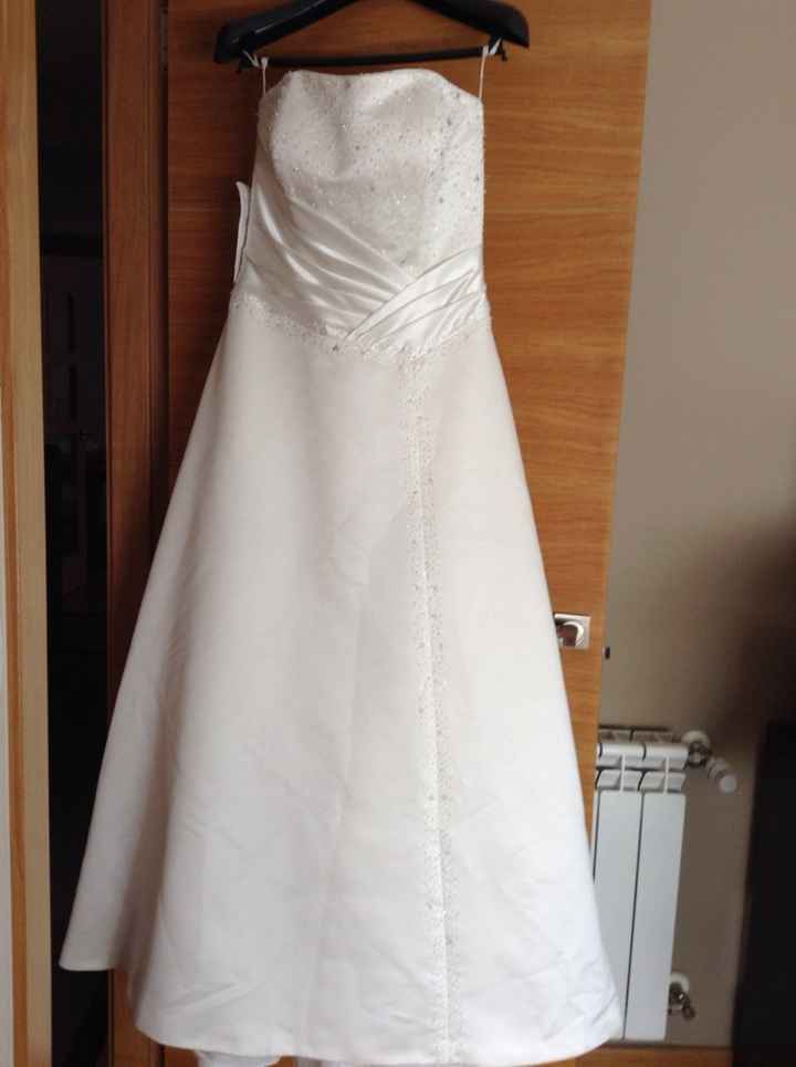 Novias que vendan su vestido de novia... - 1
