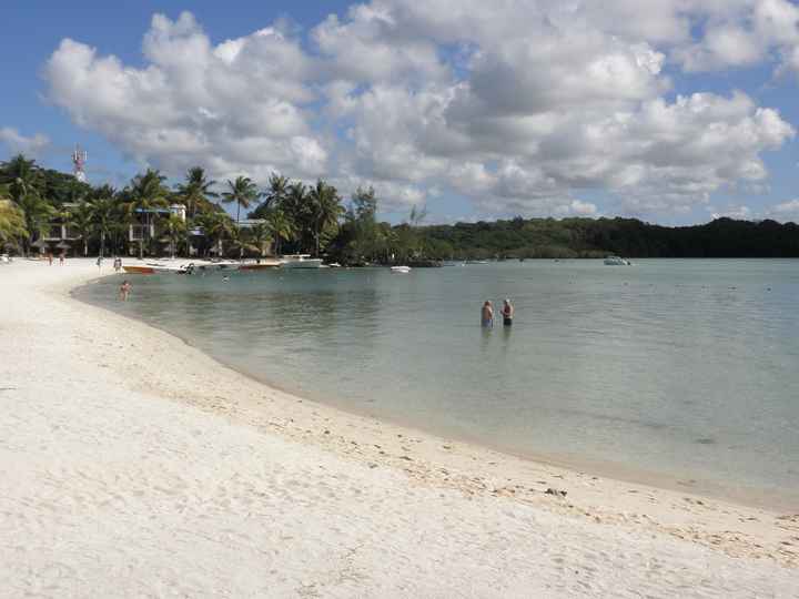 LA PLAYA