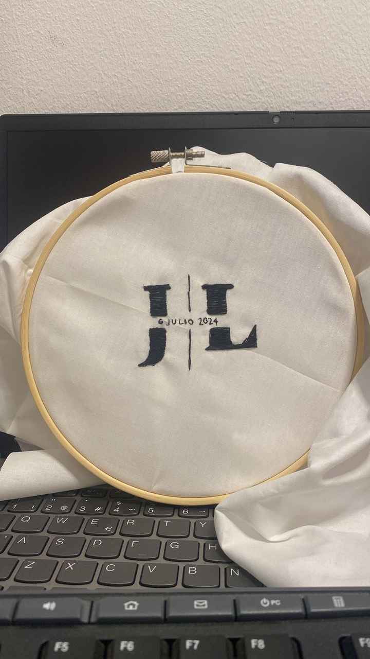 Porta alianzas hecho a mano - 2