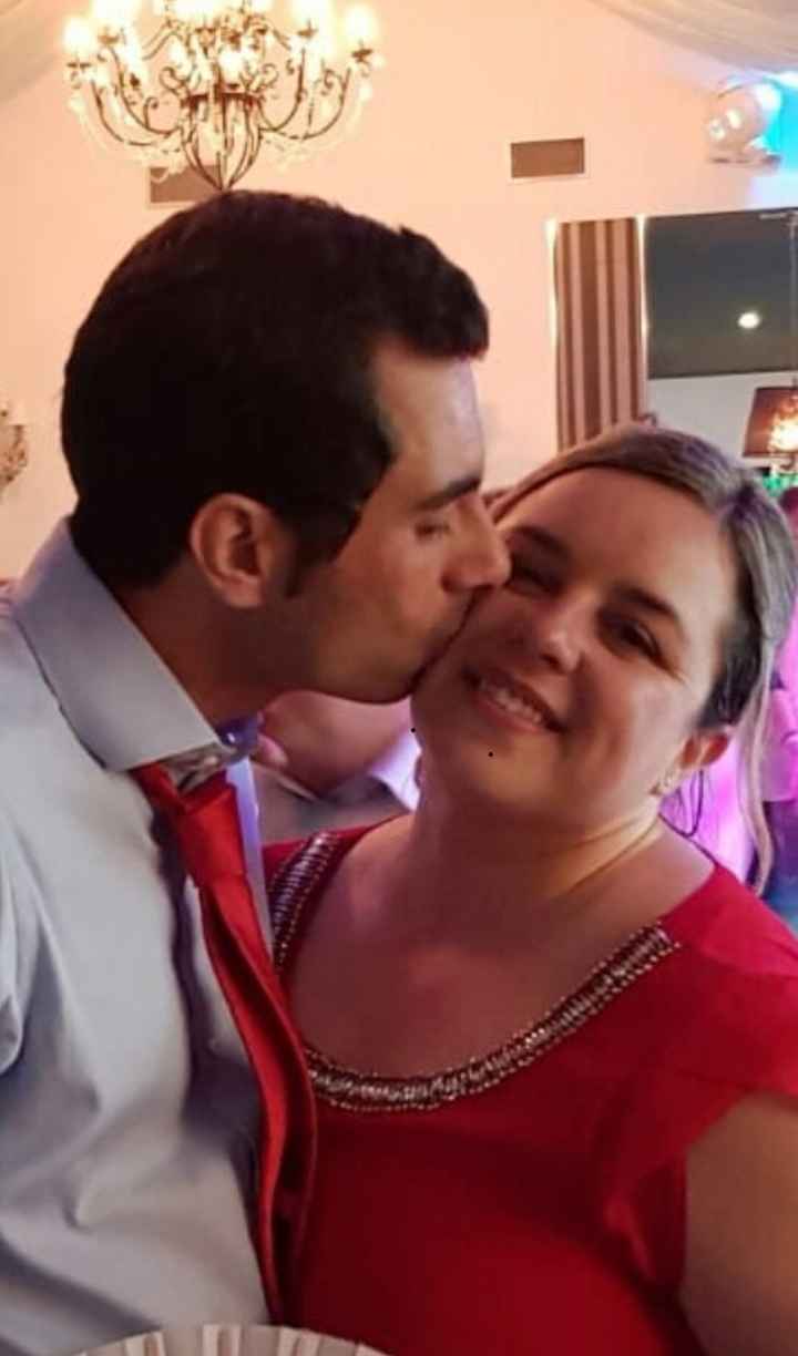 Pequeño juego: ¡queremos ver besos! - 1
