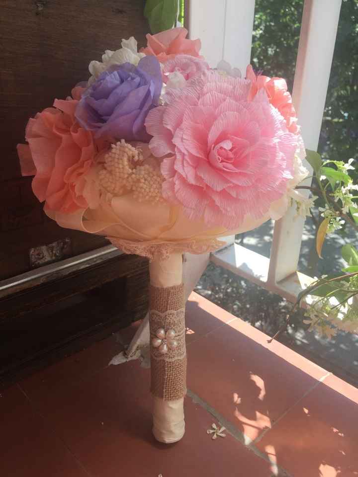 ¿ramo de flores o hechas a mano? - 1