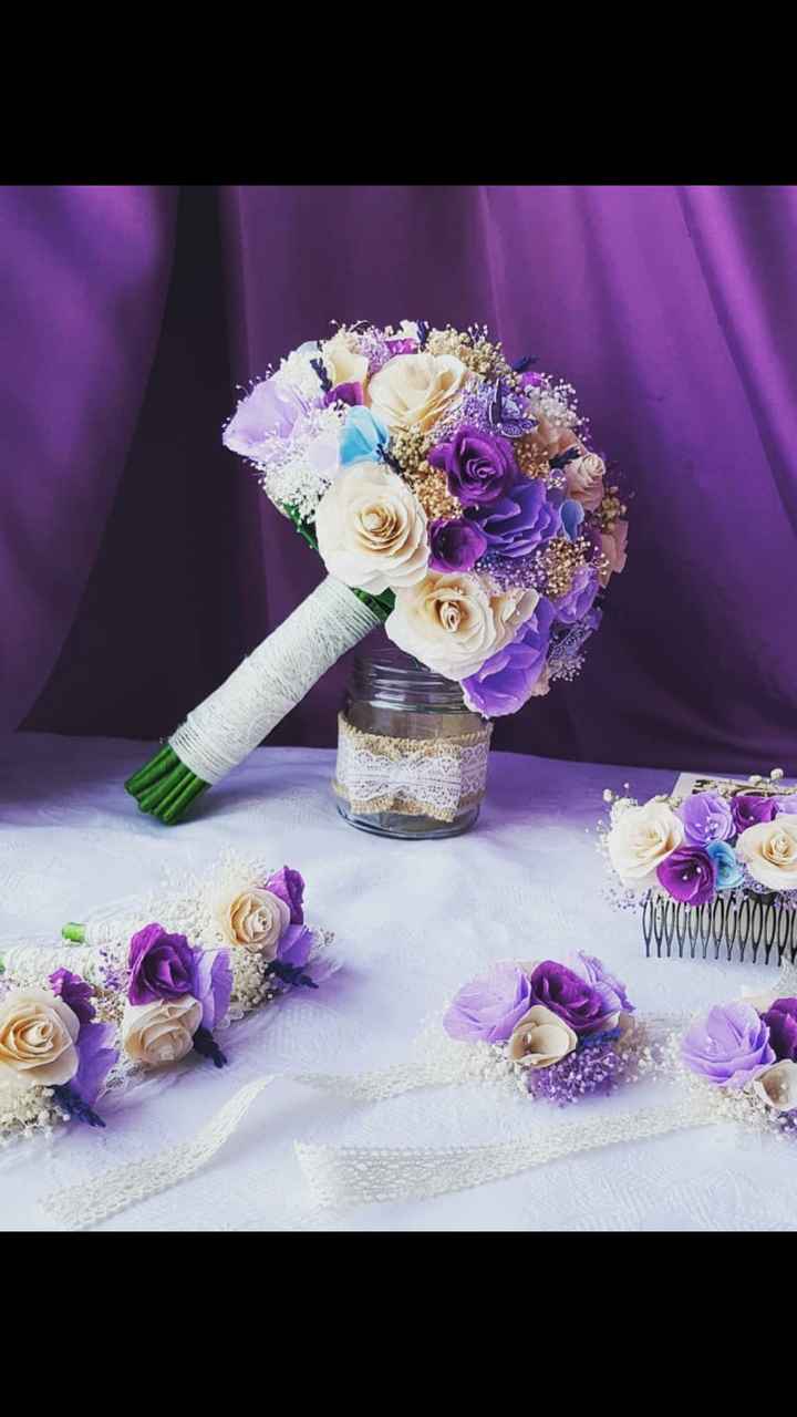 Ayuda ramo de rosas moradas - 1
