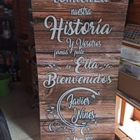 Cartel: ¿pequeño, mediano o gigante? - 1