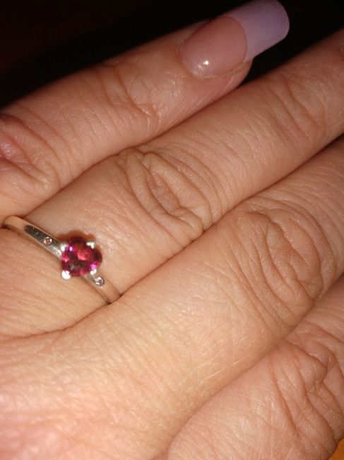¡Comparte una foto de tu anillo de compromiso! 😍💍 - 1