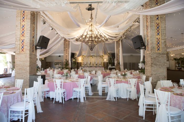 Azul, amarillo, rosa... ¿Qué color predominará en tu boda? 1