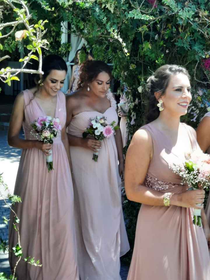 ¿Te acompañarán tus damas de honor en el camino hacia el altar? - 2