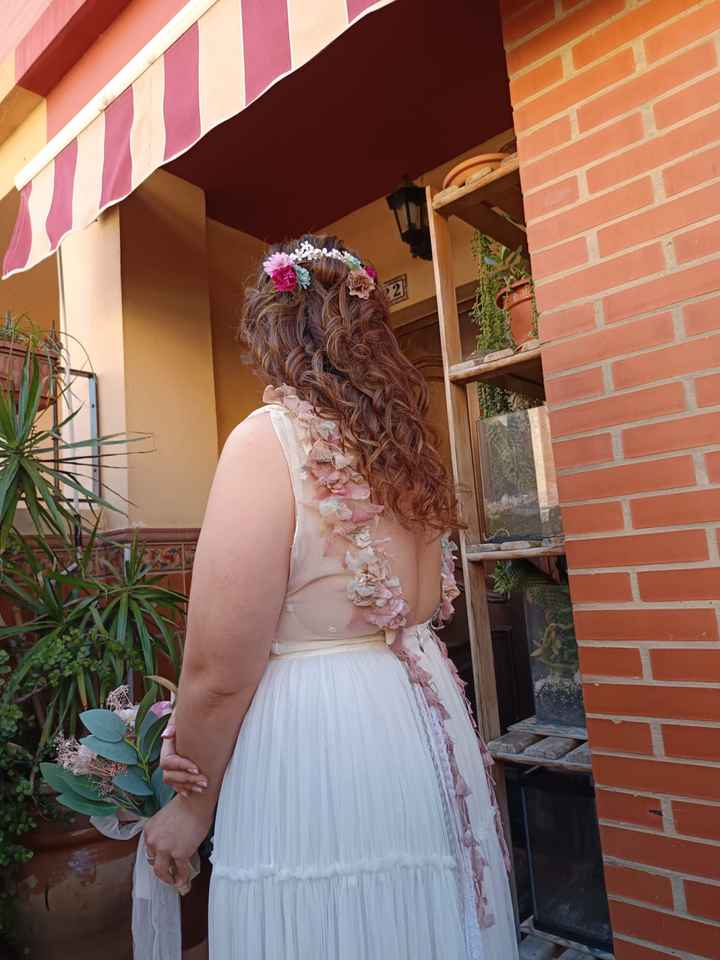 Tocado de flores: ¿sí o no? - 1