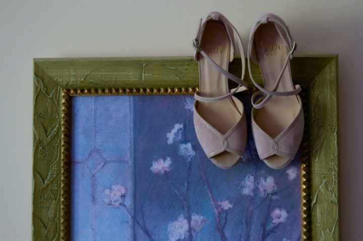 ¡Menciona el color de tus zapatos! 👠 - 1