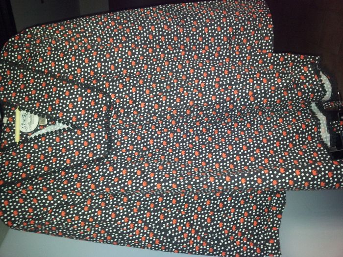 blusa con elefantitos naranjitos!