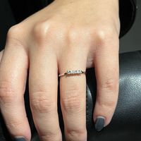 ¡Comenta si tu anillo de pedida se parece o no al de Cris! 💍 - 1