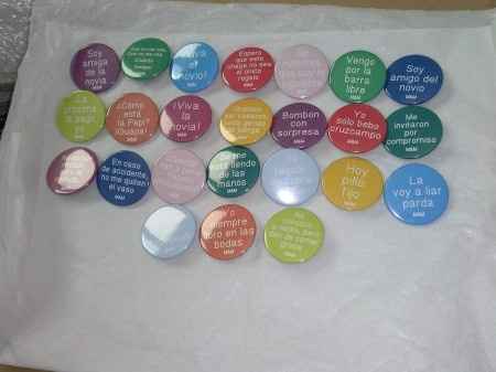 chapas para los invitados