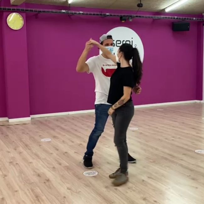 Academia Baile 1
