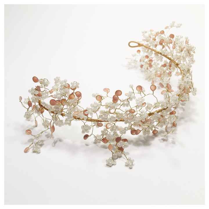 Accesorios de novias o invitadas. - 4