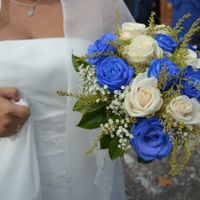 ramo de novia blanco y azul