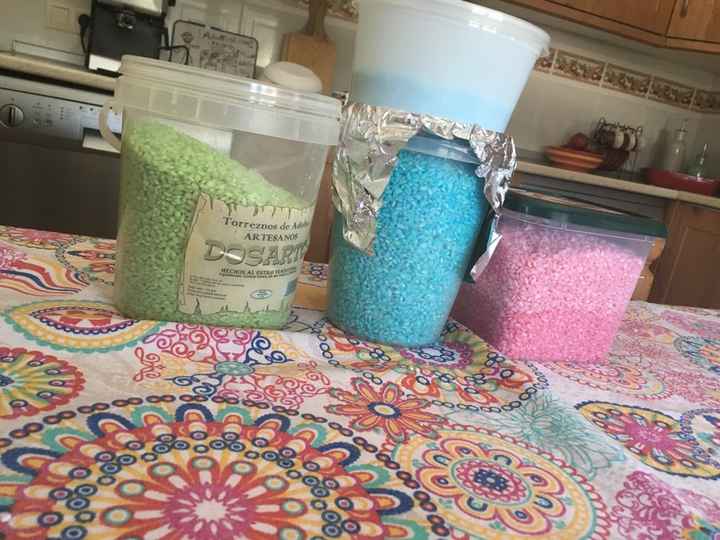 Semana productiva: letras gigantes, arroz de colores y regalaros para niños - 4