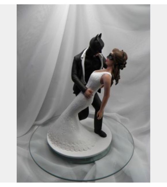 Figuritas tarta de boda Batman y Catwoman. 3