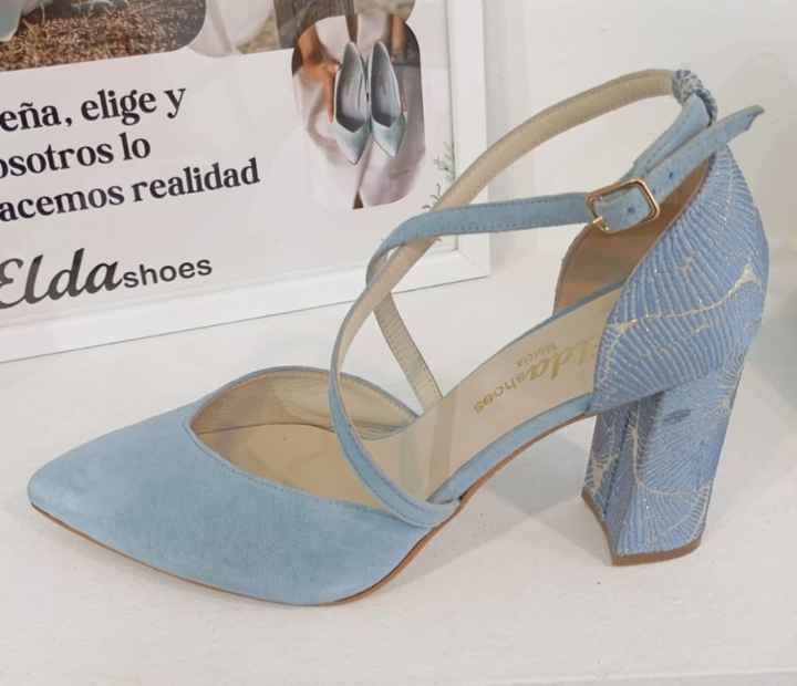 Complementos y zapatos en color. - 1