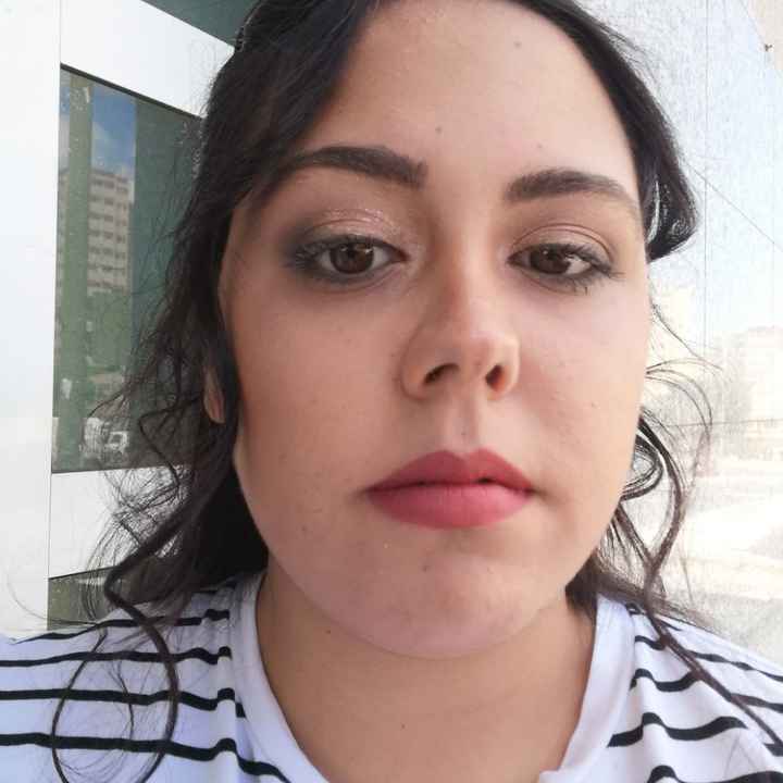 2 Prueba de maquillaje. - 1