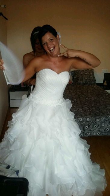 Con que vestido clara novias te casas? - 6
