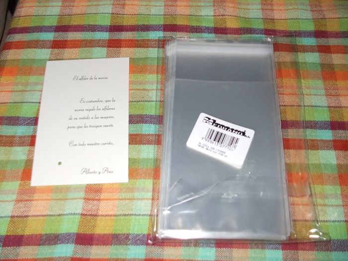 tarjetas y bolsita