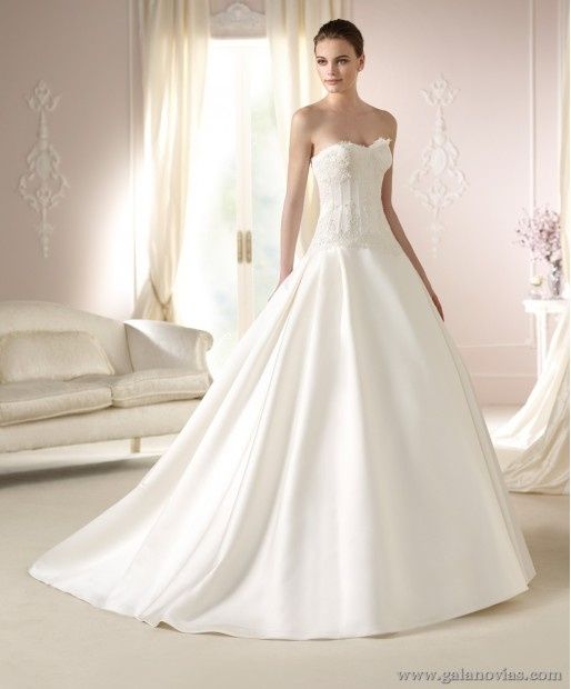 Precio vestido daura de white one 2015?? - 1