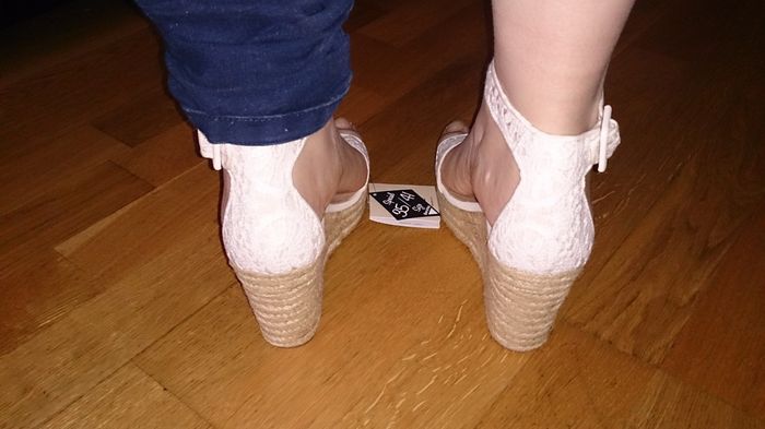 Ya tengo mis preciosas cuñas... de bershka!! - 1