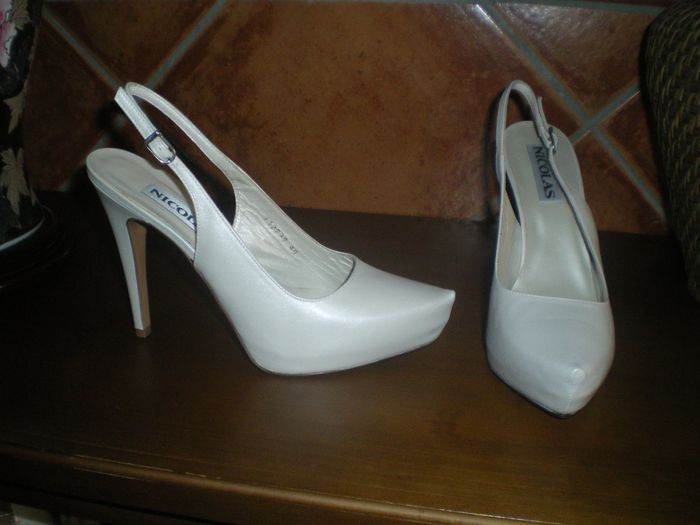 YA TENGO ZAPATOS DE NOVIAAAAAAAAAAAAAAAAAAA!!!!!!!!!!!!!