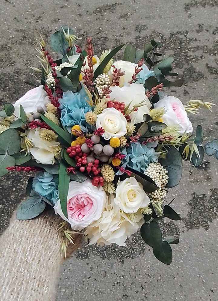 ¿Qué flores no pueden faltar en tu ramo de novia? 💐 - 1