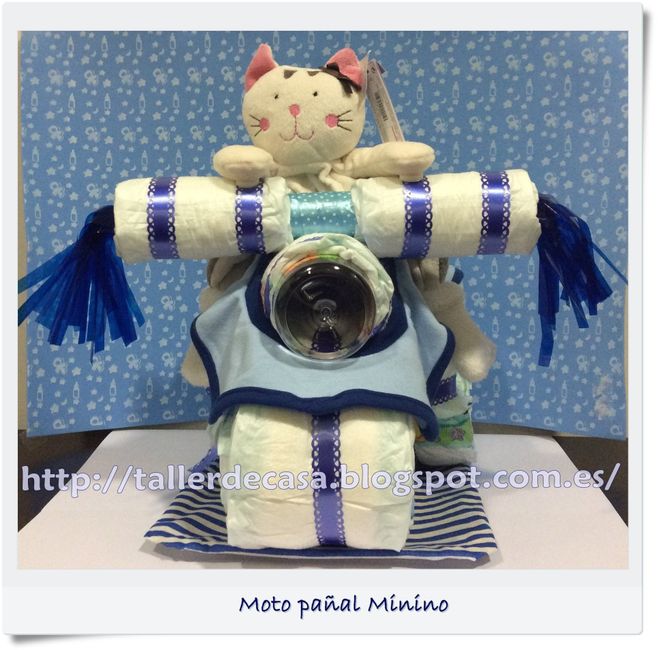 Moto pañales azul