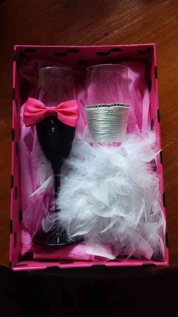 Copas para el brindis..* - 2