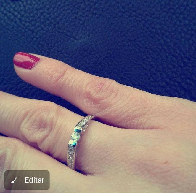 ¿Nos enseñas tu anillo de compromiso? - 1