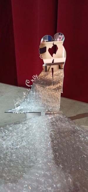 Cake topper con vuestros nombres 👇 4