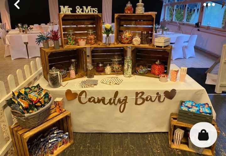 Mesa de chuches - 1
