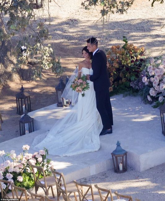 Sarah Hyland, la actriz de Modern Family, se ha casado este fin de semana 💍 5