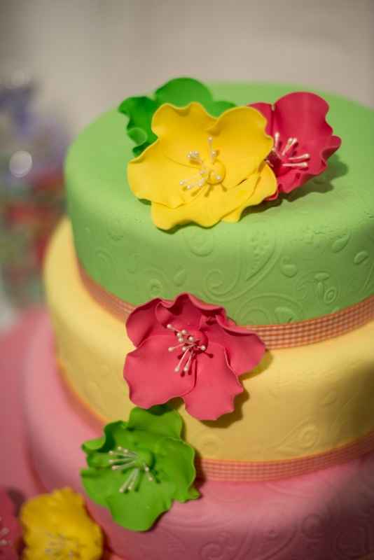 Tarta de colores de la feria Sevilla Dulce