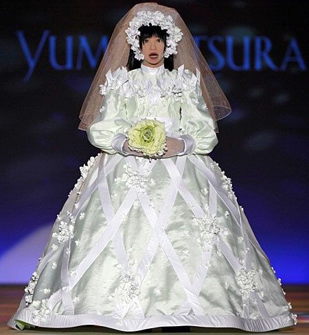 ¡Los 10 vestidos de novia MÁS monstruosos! 4