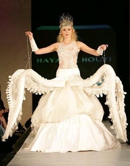 ¡Los 10 vestidos de novia MÁS monstruosos! 10