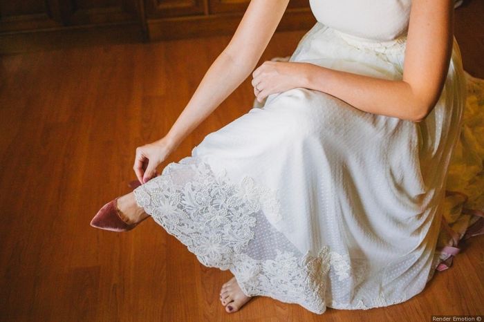 El traje de novia: ¿Con o sin medias? 1
